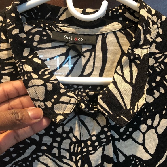 Beautiful Top - Picture 4 of 4